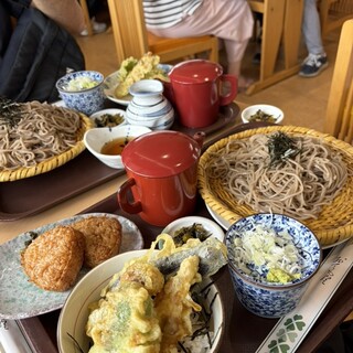 道の駅 北信州やまのうち 食堂_0