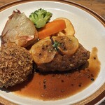 文化洋食店 一本松kitchen - Cランチ(レモンハンバーグ、カニコロッケ)  1,760円