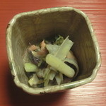 御料理 貴船 - 赤貝・トリ貝・ウルイのぬた和え