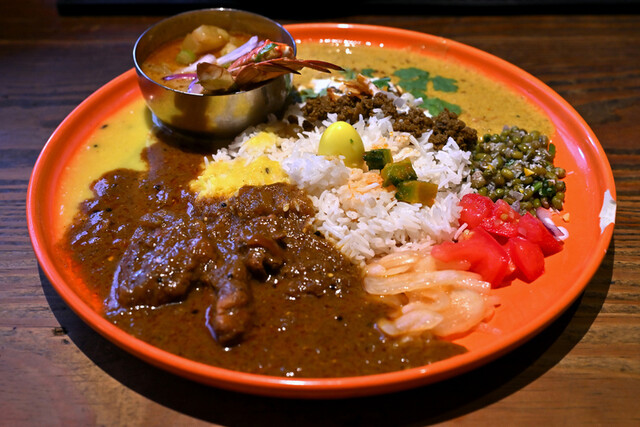 ハルダモンカレー - 代々木上原/カレー | 食べログ