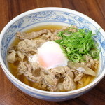 老松うどん - 肉うどん(温玉入り)