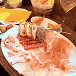 OSTERIA 山あり谷あり - 