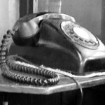 伊勢屋 - 現役の黒電話