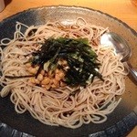 蕎麦cafe 伍 - 納豆メカブ蕎麦900円