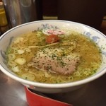 龍上海 - ラー博は俺の社員食堂。  具材追加無料券使用二番勝負  其の一  ミニからみそラーメソ！  ミニといってもだいたい0.6人前ほど。からみそは今日もパワフル。