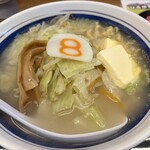 8番らーめん - 料理写真: