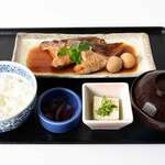 壽司屋 銀藏 多摩中心店 - 煮魚定食