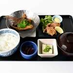 壽司屋 銀藏 多摩中心店 - 煮魚與炸雞定食