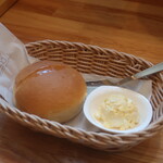 コメダ珈琲店 - 料理写真:ローブパン＋バター＋手作りたまごペースト