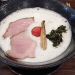 濃厚豚骨ラーメン 一滴 - 塩とんこつ