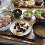 Baransu Shokudou Ando Kafea Sushoku - リカバー定食￥９７０
