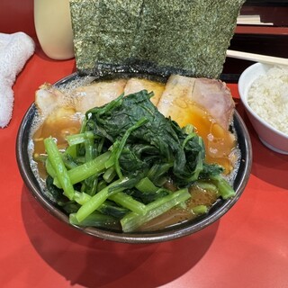 横浜家系ラーメン 駒岡家_0