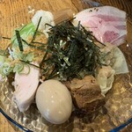 中華そば べぃしっく - 料理写真: