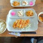 いどばた食堂 - 