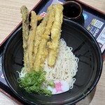 資さんうどん - 料理写真: