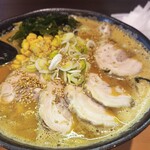 ラーメンだるまや  - 料理写真:みそチャーシューメン大盛り