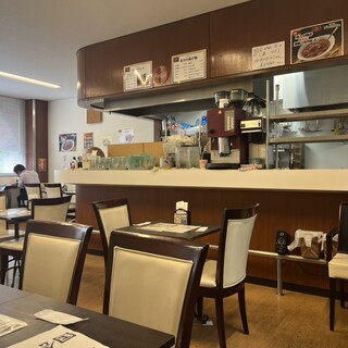 プレスカフェ 国会そば_2
