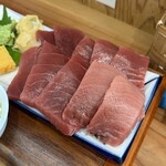 天然本マグロ専門店 司 - 料理写真: