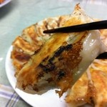 餃子のまるかわ - ひとつまみ