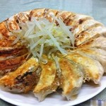 餃子のまるかわ - う～ん、イイ焼き上がり♪