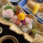 活魚料理 味一休 - 