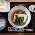Resutoran Otaiko - 揚げだし豆腐定食。揚げだし豆腐・冷奴・アオサの味噌汁の中にも豆腐と、豆腐づくしです。