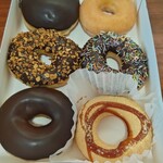 Krispy Kreme DOUGHNUTS - 料理写真:本日のおすすめBOX(6個)  1,566円  ※ロケットナウ価格