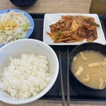 松屋(松のや併設) - 料理写真: