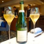 レフェルヴェソンス - ［１回目］レフェルヴェソンスに敬意を表し、手初めの泡