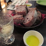 37957966 - 有機天然酵母使用　自家製ブレッド