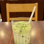 ドトールコーヒーショップ - ドリンク写真:抹茶ラテ(ICE) ビフォー!