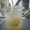 フレッシュネスバーガー 御堂筋本町店