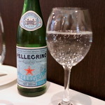 ル・ピックアシエット - サンペレグリノ (750円) '15 3月下旬