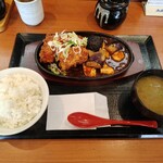 からやま - 料理写真:鉄板麻婆定食