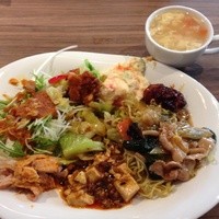 China Four Seasons 六本木店 - 麻婆豆腐や五目焼きそばおかず全部うまいよ