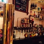 ソバーズ - 内観