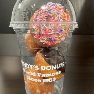 Randy’s Donuts_2