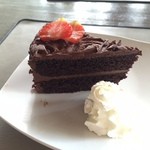 The Glass House - ケーキ