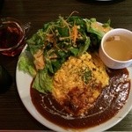 roku cafe - 201505  roku 昔ながらのオムライス（デミソース)(800円)  ※ドリンクバー付き(^-^)/