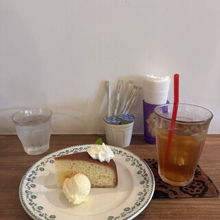 アパートメントエムカフェ_1