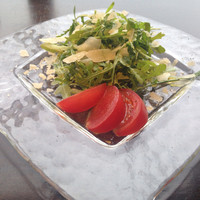 IL PINOLO SKY TERRACE 横浜 - 野生ルッコラのサラダ　レモンオイルドレッシング