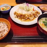 大戸屋ごはん処 - 料理写真:蒸し鶏のもろみ醤油香味ネギだれ