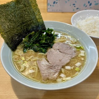 家系らーめん 鷲_0