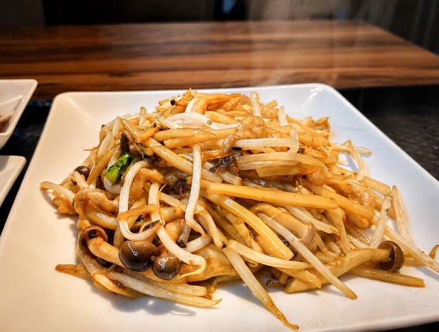 中華川菜 蓮華 （れんげ） - 周船寺/中華料理 | 食べログ
