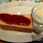 ドトール珈琲店 - 料理写真:厚切りトーストとはちみつヨーグルト