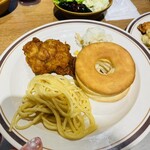KFC Restaurant LaLaport EXPOCITY店