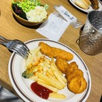 KFC Restaurant LaLaport EXPOCITY店