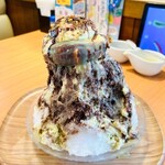 ココス - チョコとピスタチオソースかけたとこ