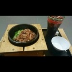 韓菜 - ちょーオススメの牛カルビ丼 
            