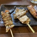 焼鳥ごだいば - かわ、手羽、つくね